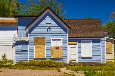Board Up Service in Overland Park, KS